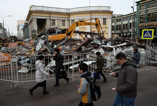 Снос незаконных построек в Москве