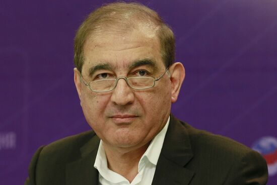 Пресс-конференция участника межсирийских переговоров в Женеве Кадри Джамиля