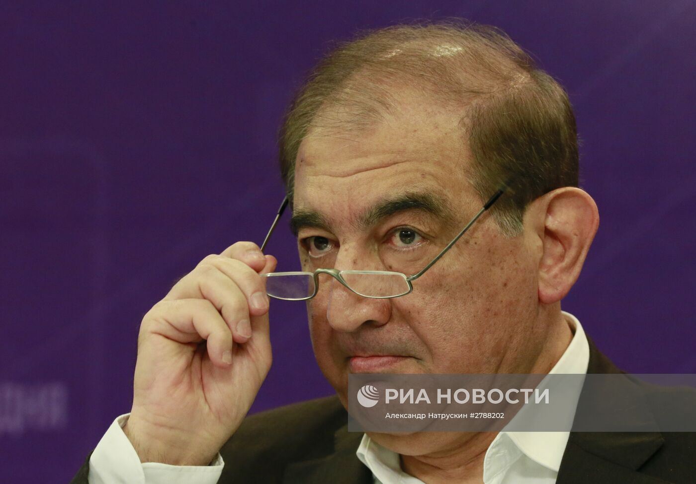 Пресс-конференция участника межсирийских переговоров в Женеве Кадри Джамиля