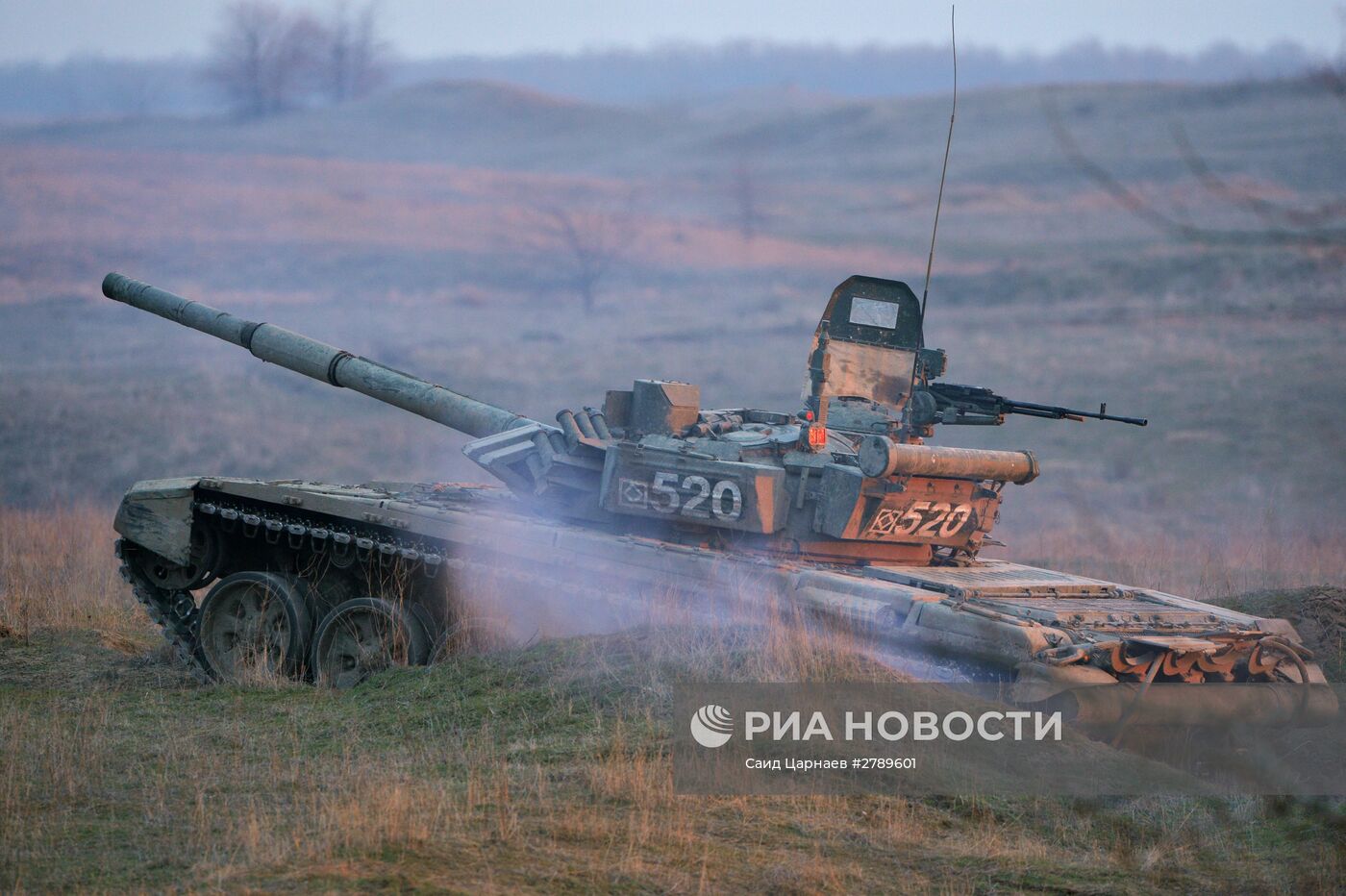 Учения мотострелковых войск на полигоне "Серноводский"