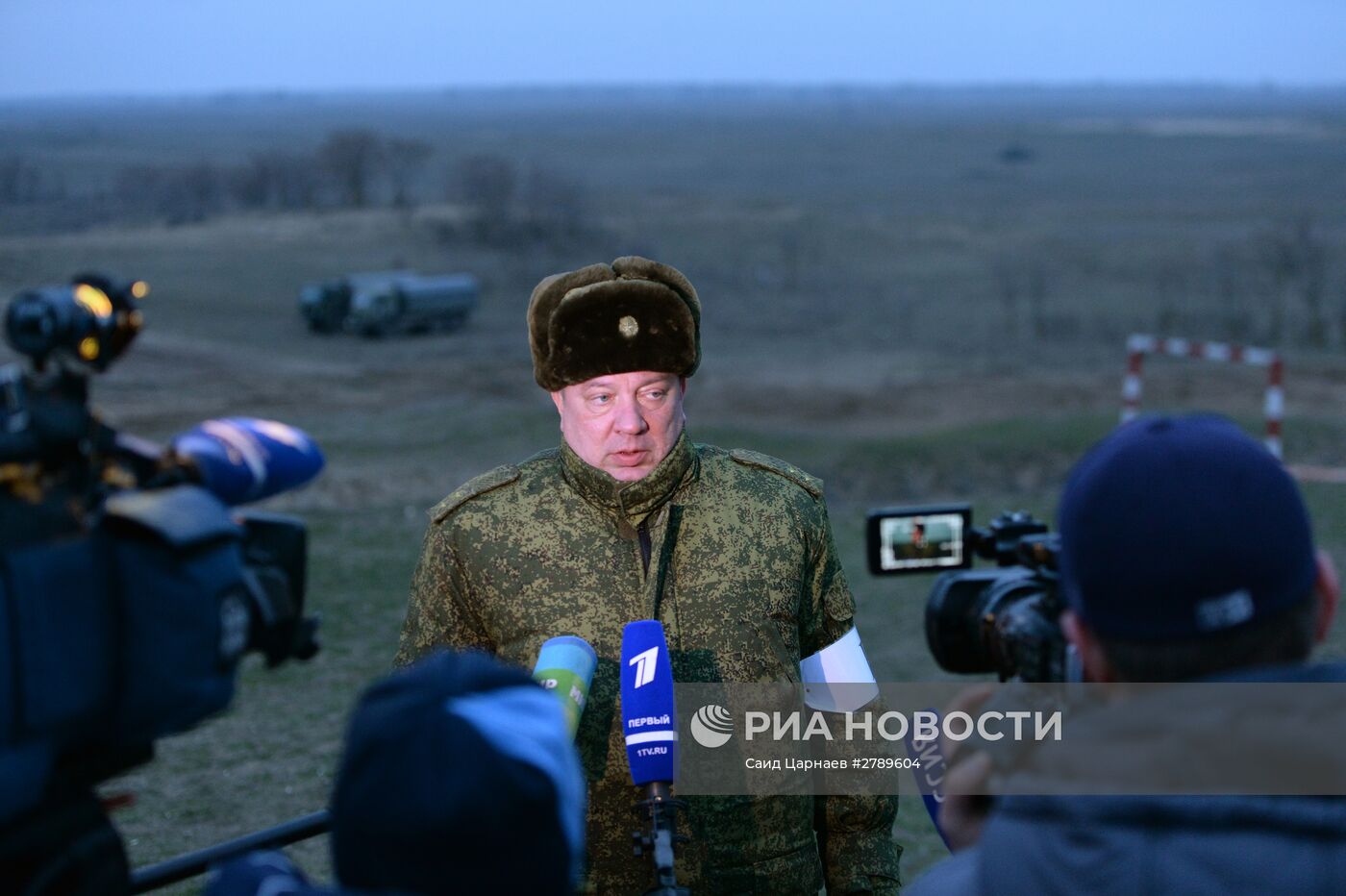 Учения мотострелковых войск на полигоне "Серноводский"