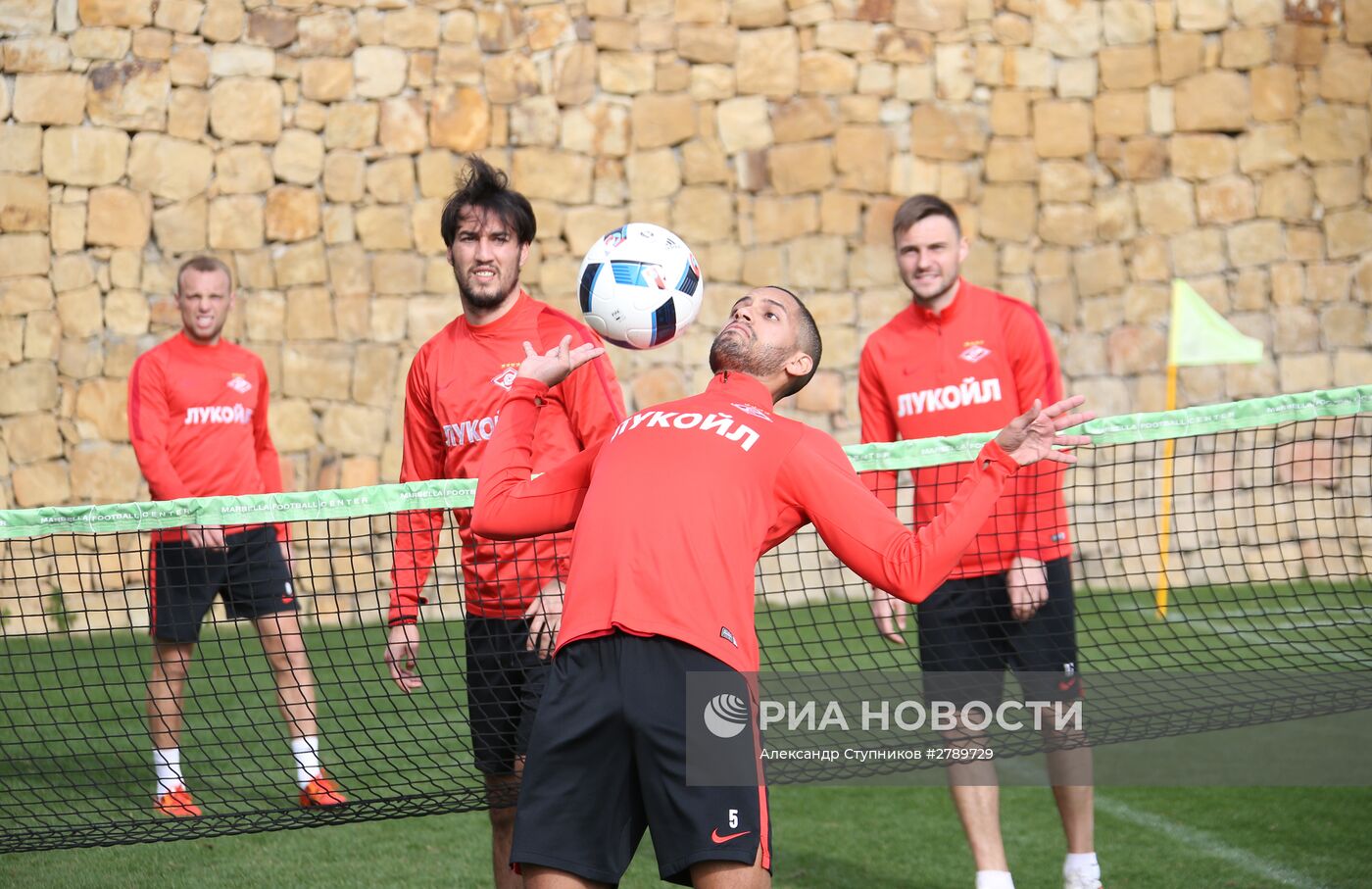 Тренировка ФК "Спартак" в Марбелье
