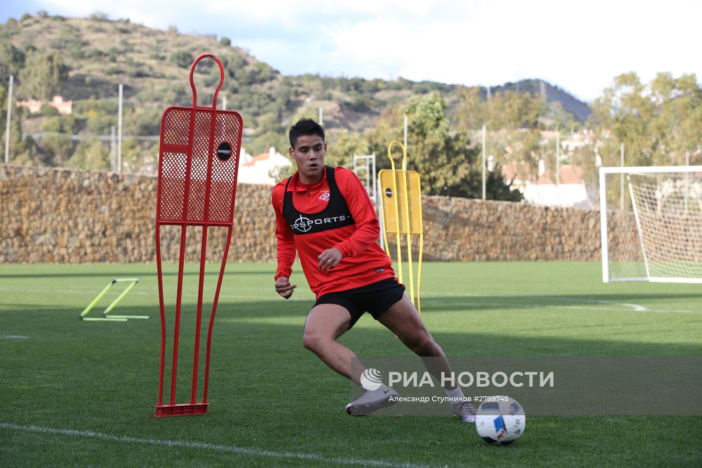 Тренировка ФК "Спартак" в Марбелье