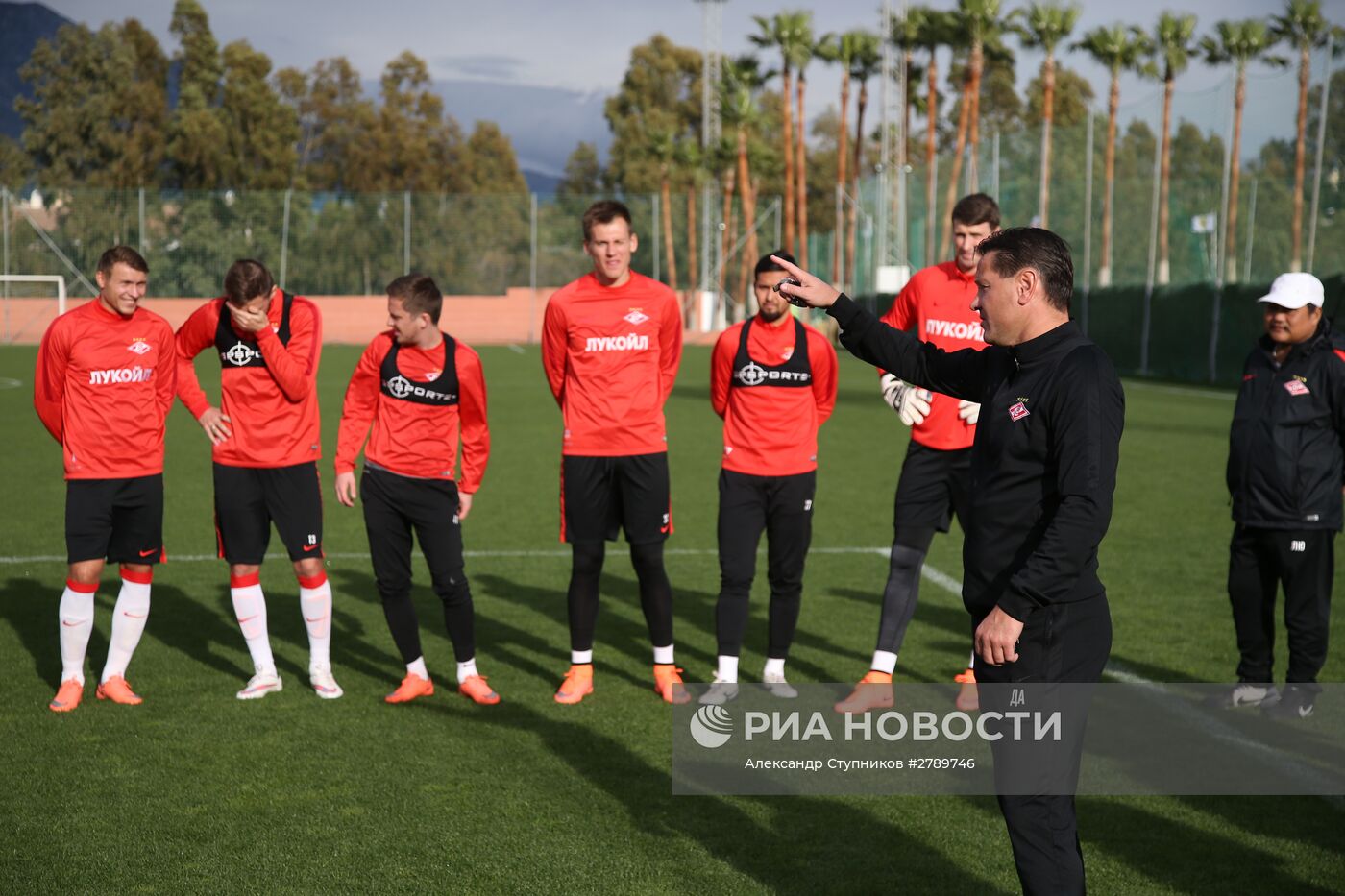 Тренировка ФК "Спартак" в Марбелье