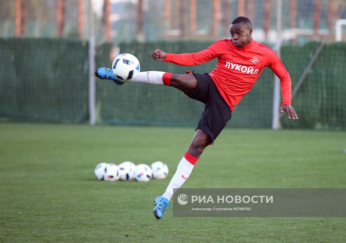 Тренировка ФК "Спартак" в Марбелье