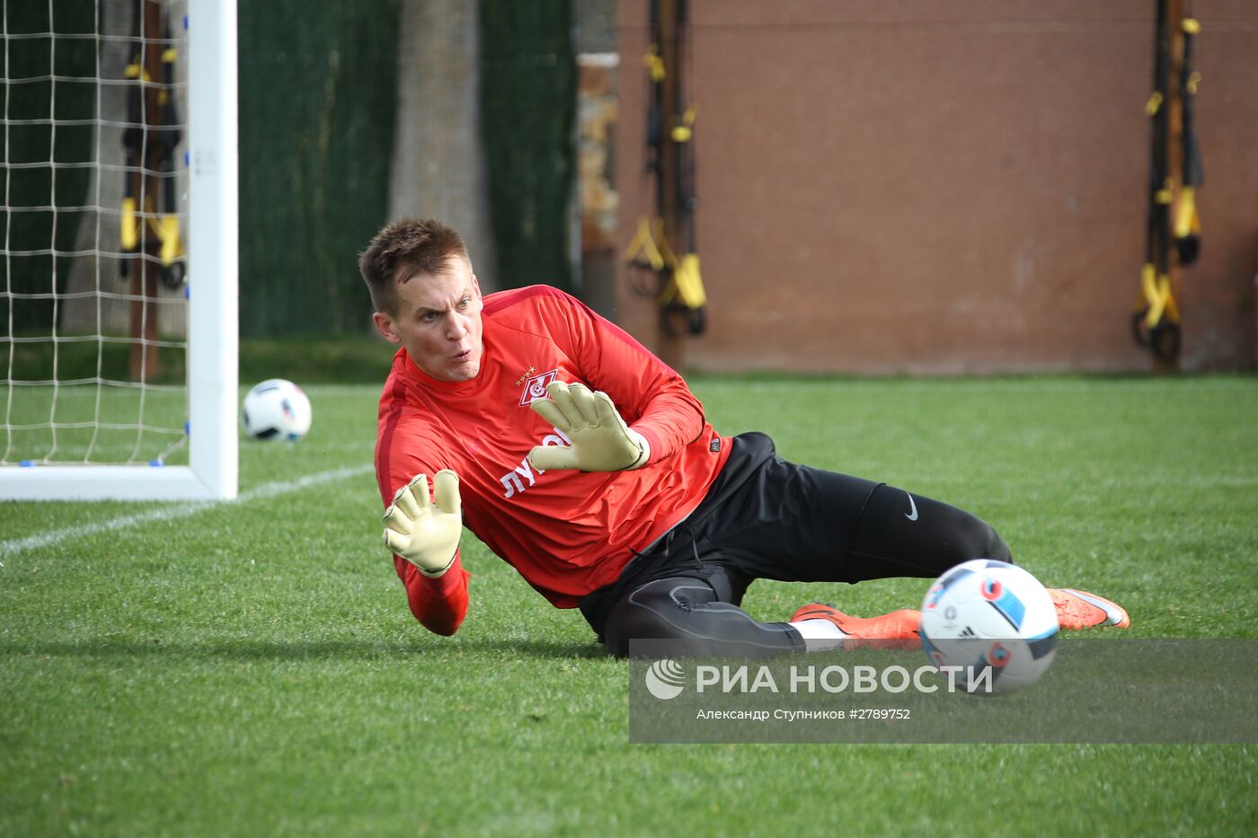 Тренировка ФК "Спартак" в Марбелье