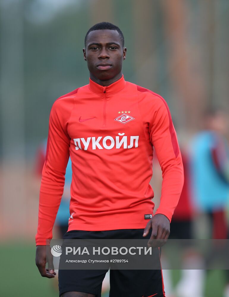 Тренировка ФК "Спартак" в Марбелье