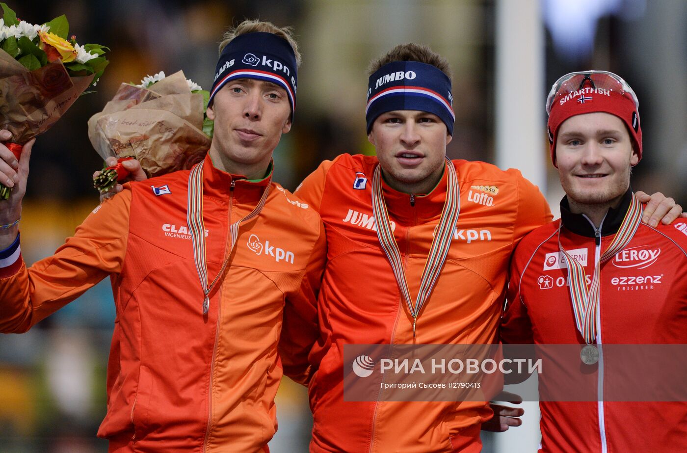 Конькобежный спорт. Чемпионат мира на отдельных дистанциях. Третий день
