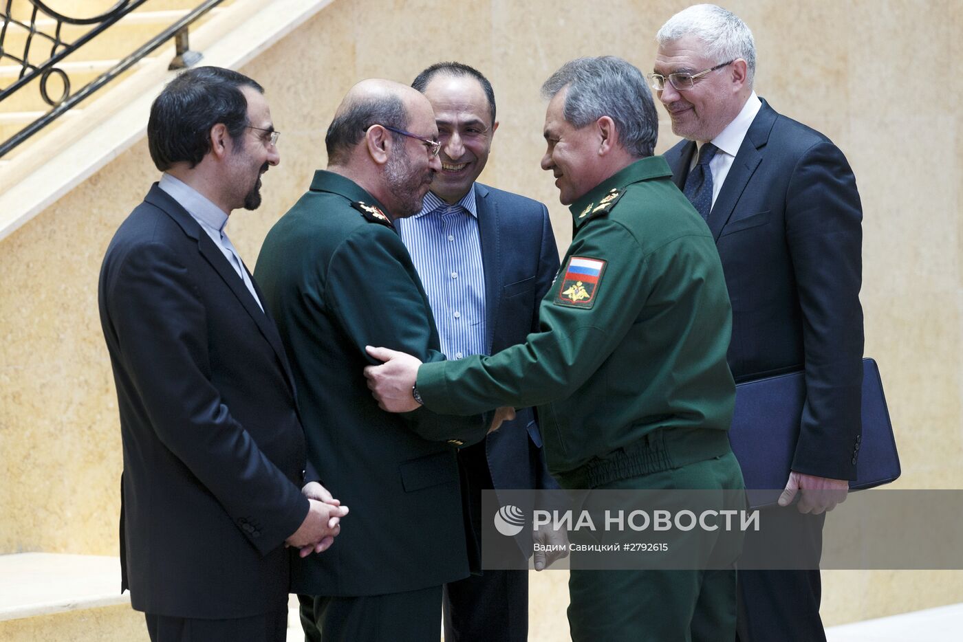 Встреча министра обороны РФ С.Шойгу и министра обороны Ирана Х.Дехгана в Москве