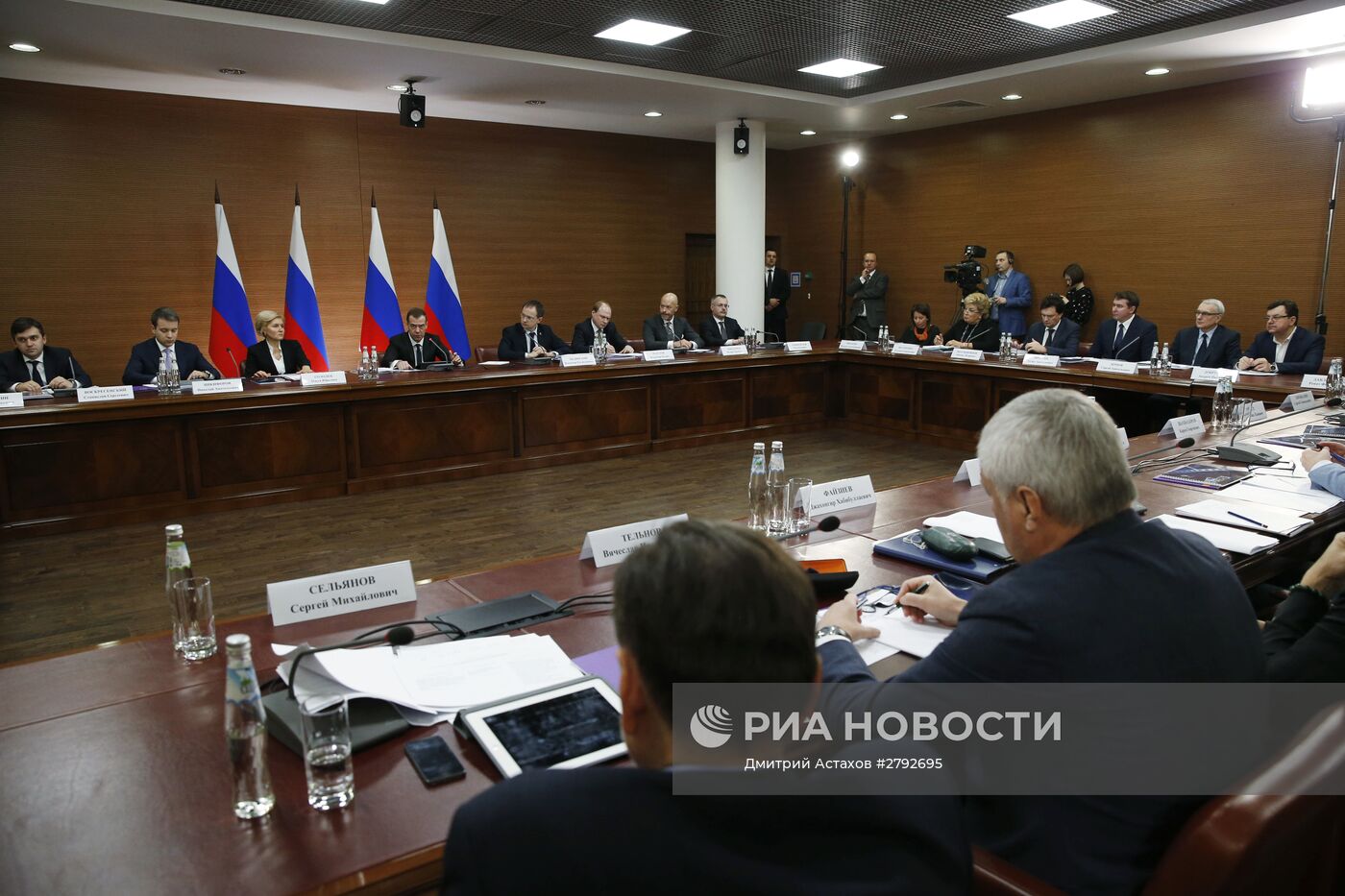 Премьер-министр РФ Д. Медведев провел заседание правительственного совета по развитию кинематографии