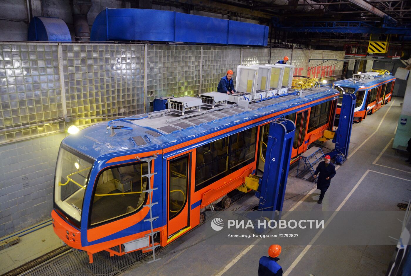 Производство низкопольных трамваев на Усть-Катавском вагоностроительном заводе
