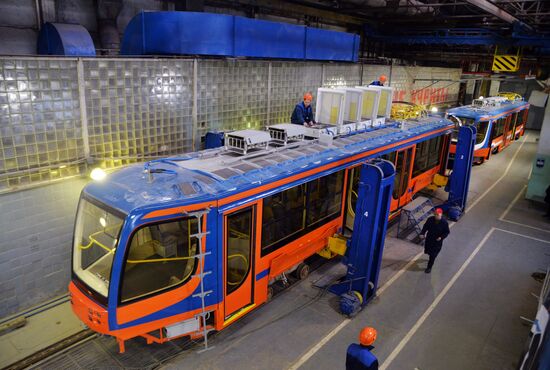 Производство низкопольных трамваев на Усть-Катавском вагоностроительном заводе