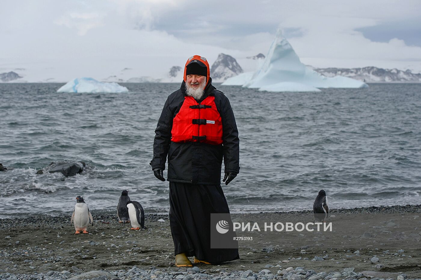 Визит патриарха Московского и всея Руси Кирилла на российскую полярную станцию в Антарктиде