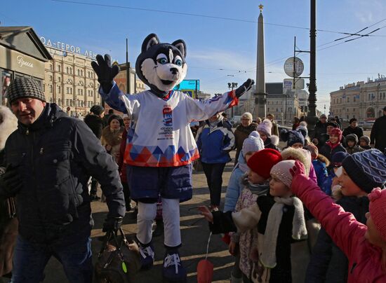 В Санкт-Петербурге представили талисман ЧМ по хоккею 2016
