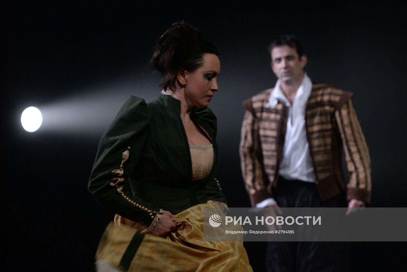 Генеральный прогон премьерного спектакля "Дон Джованни" в театре им. М.Н.Ермоловой