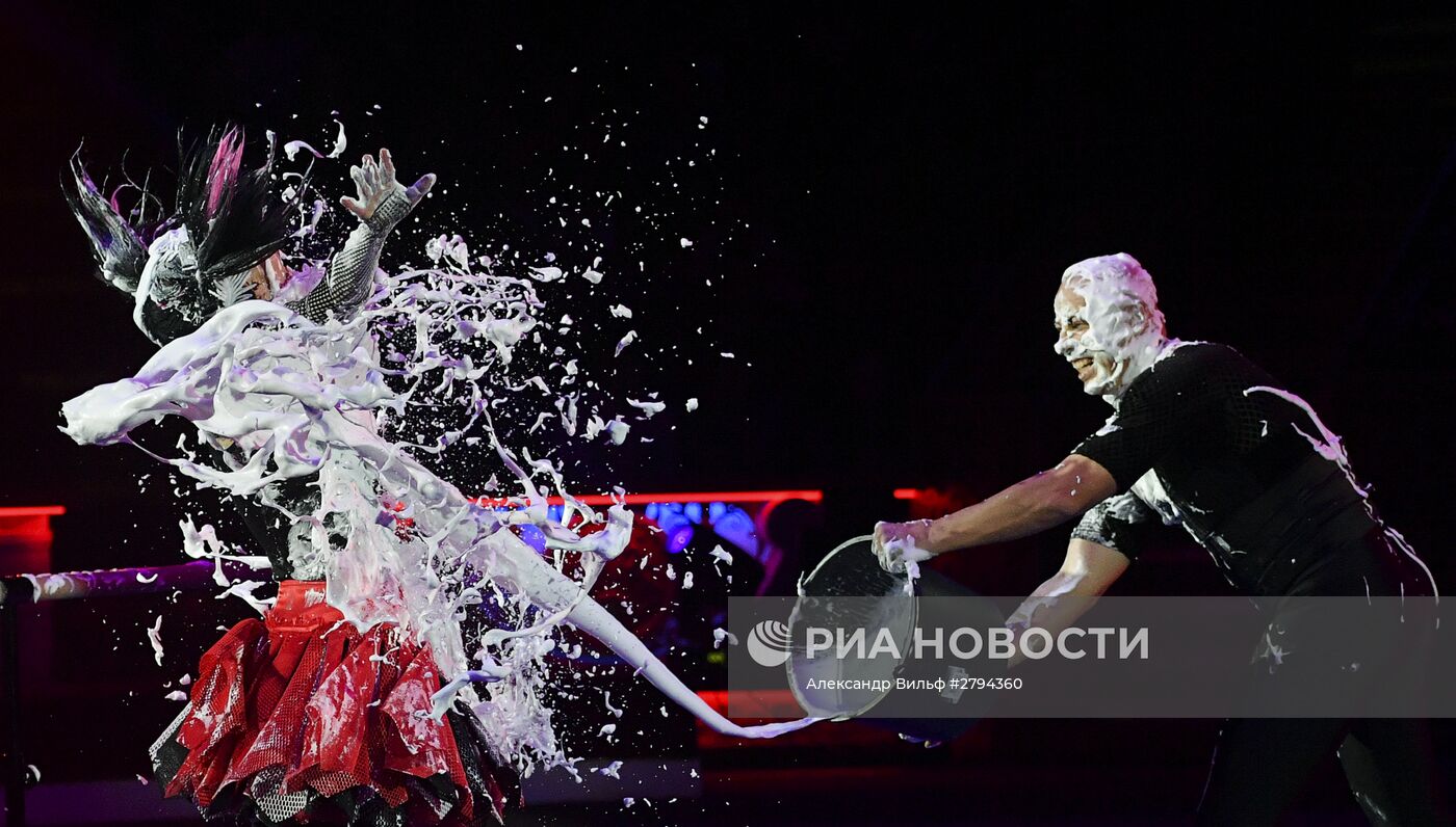 Премьера новой программы "Браво" в Московском цирке Никулина