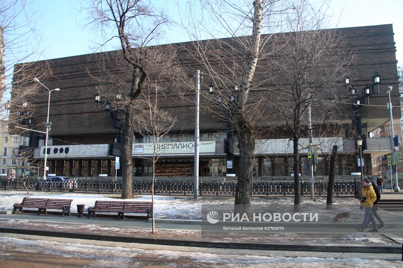 Фасады театров и культурных центров