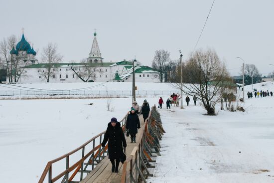 Города России. Суздаль.