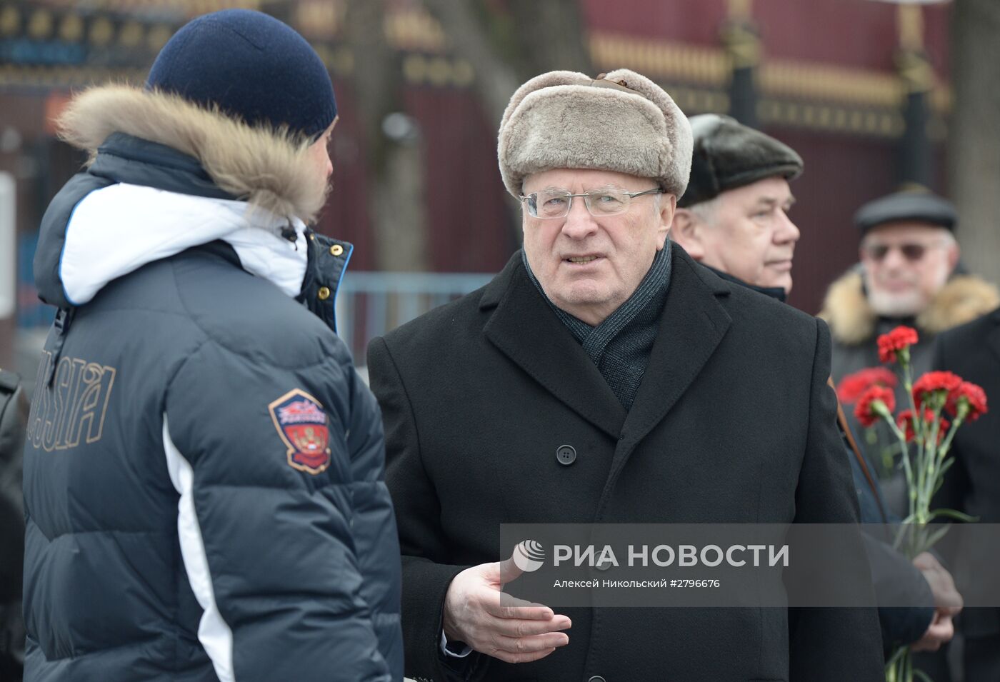 Церемония возложения венка к Могиле неизвестного солдата в День защитника Отечества