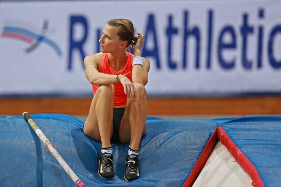 Легкая атлетика. Чемпионат России в помещении. Первый день