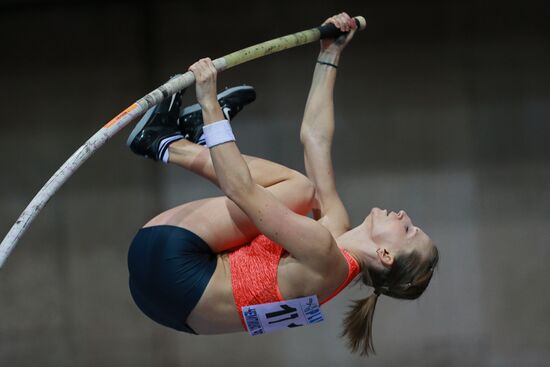 Легкая атлетика. Чемпионат России в помещении. Первый день