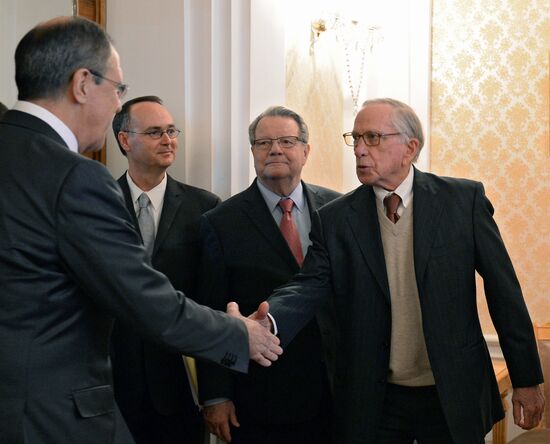 Встреча главы МИД РФ С. Лаврова с бывшим сенатором США С. Нанном