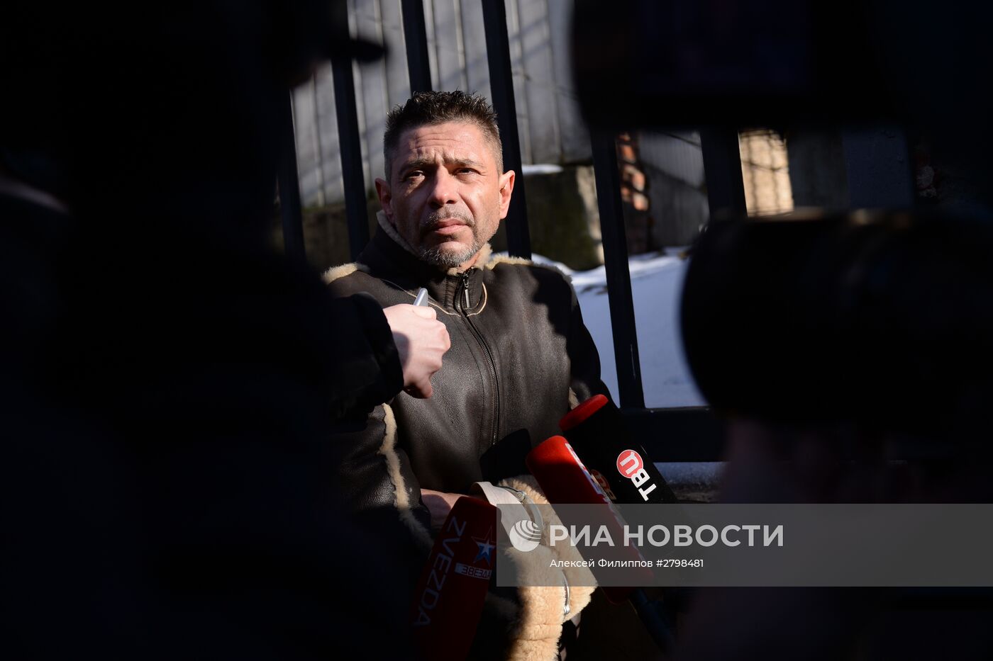 Заседание суда по делу актера Валерия Николаева, устроившего массовое ДТП