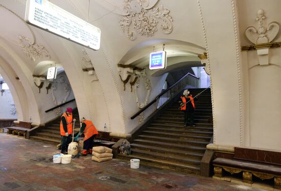 Ремонтные работы на станции "Арбатская" участка Арбатско-Покровской линии метро