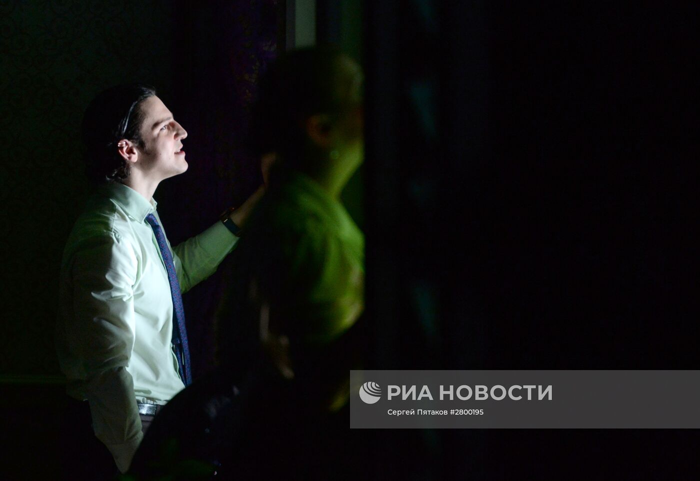 Спектакль "Zholdak dreams: похитители чувств" в рамках фестиваля "Золотая маска"