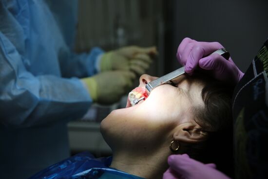 Работа клинической стоматологической поликлиники в Волгограде