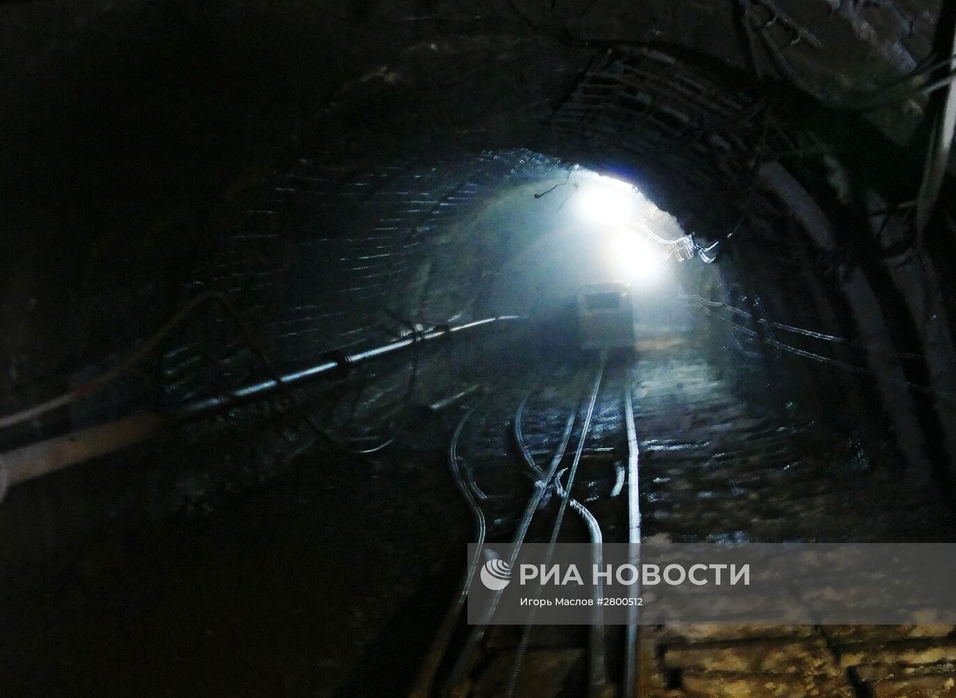 Шахтеры Иловайска запустили первую в Республике в этом году угольную лаву