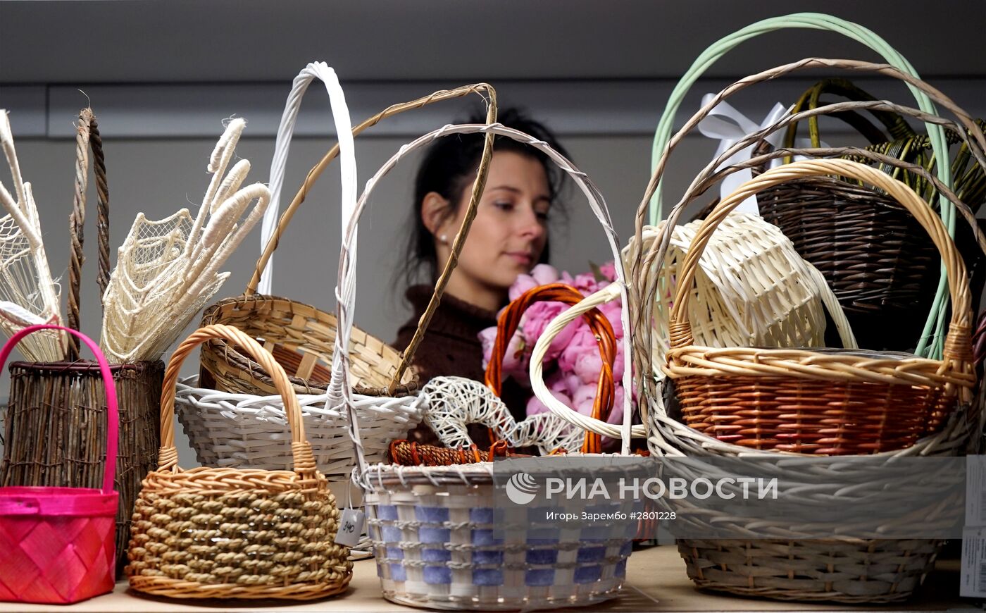Продажа цветов к празднику 8 марта