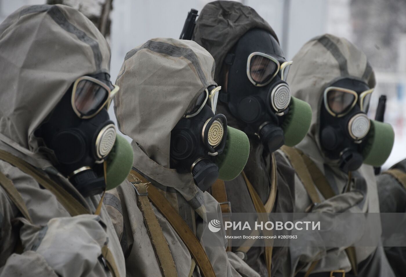 Конкурс для женщин-военнослужащих "Макияж под камуфляж" в Переславле-Залесском