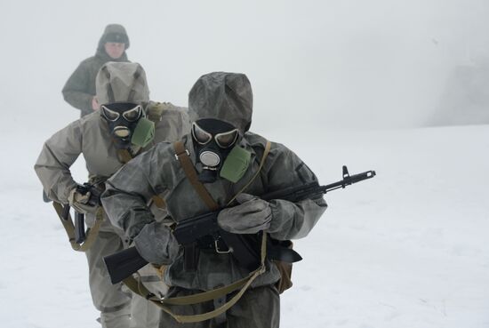 Конкурс для женщин-военнослужащих "Макияж под камуфляж" в Переславле-Залесском