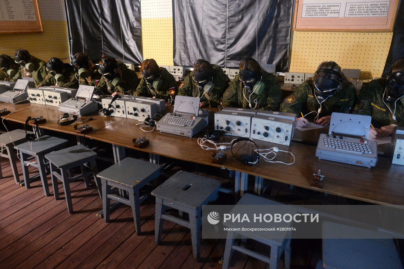 Конкурс для женщин-военнослужащих "Макияж под камуфляж" в Переславле-Залесском