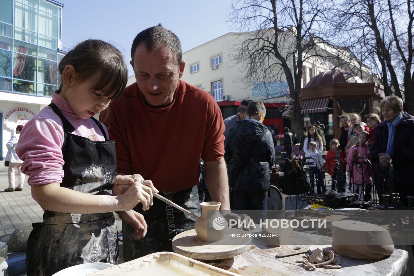 Празднование Масленицы в Симферополе