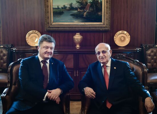 Визит президента Украины П. Порошенко в Турцию