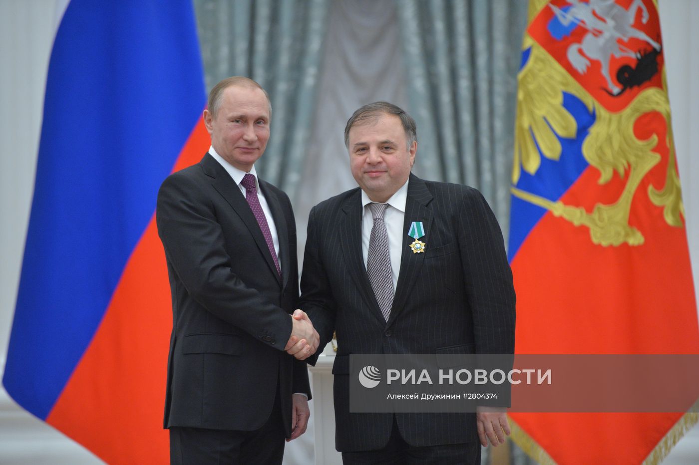 Вручение государственных наград президентом РФ В. Путиным в Кремле