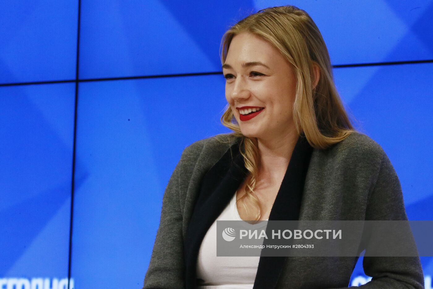 Пресс-конференция создателей и актеров фильма "СуперБобровы"