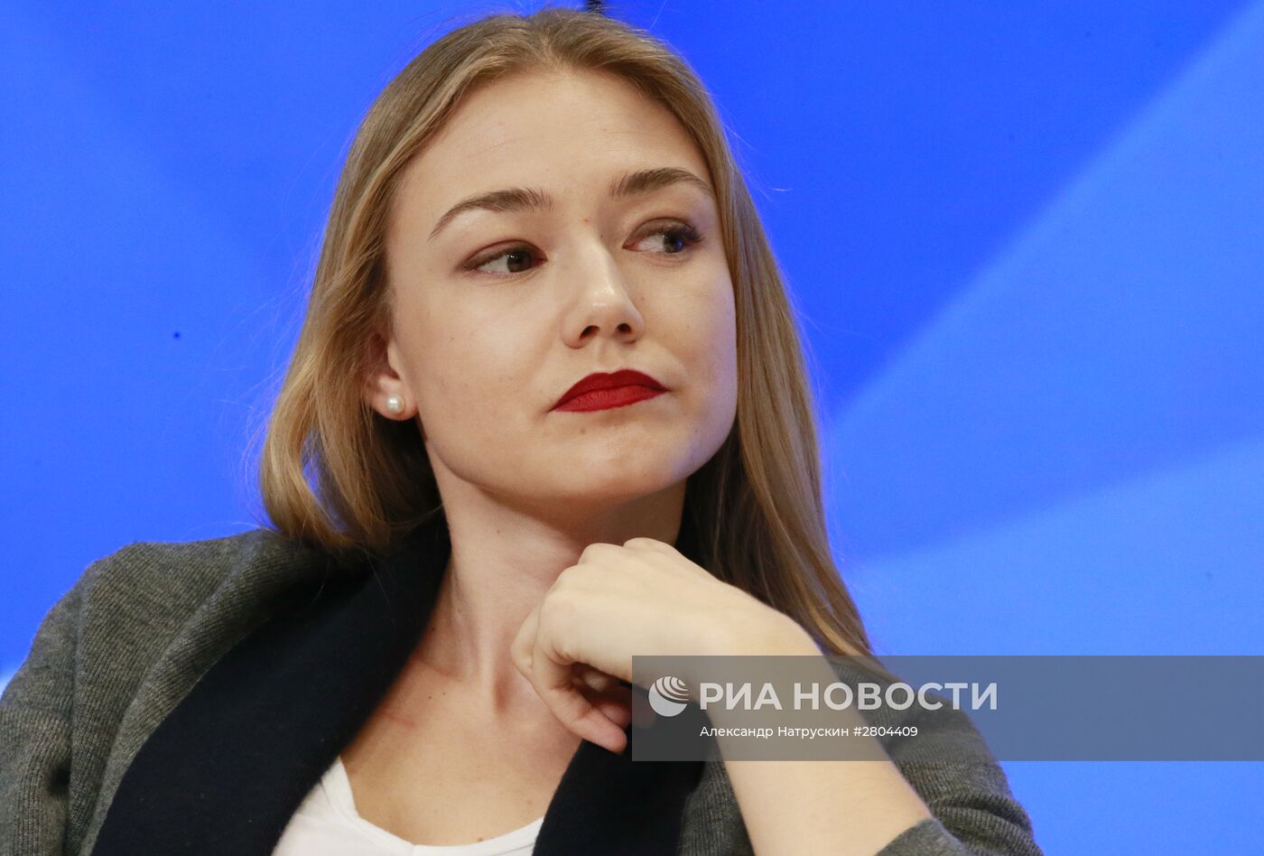 Пресс-конференция создателей и актеров фильма "СуперБобровы"