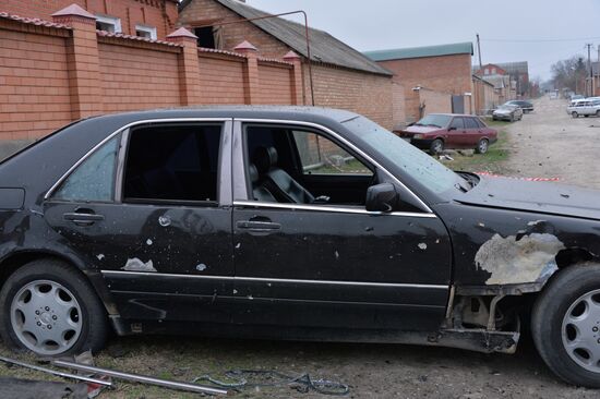 Взрыв легкового автомобиля возле мечети в Назрани