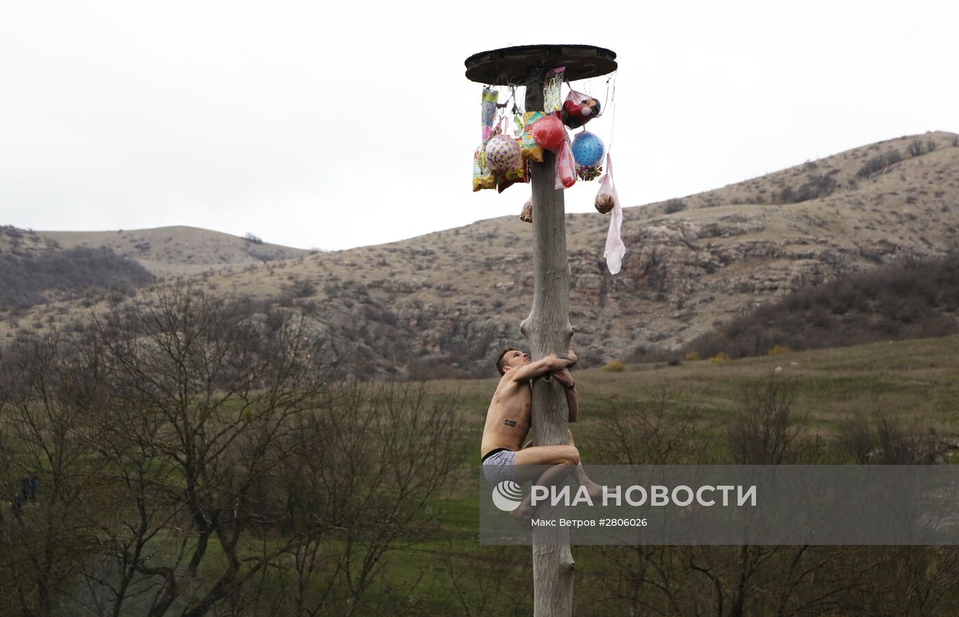 Празднование Масленицы в Крыму