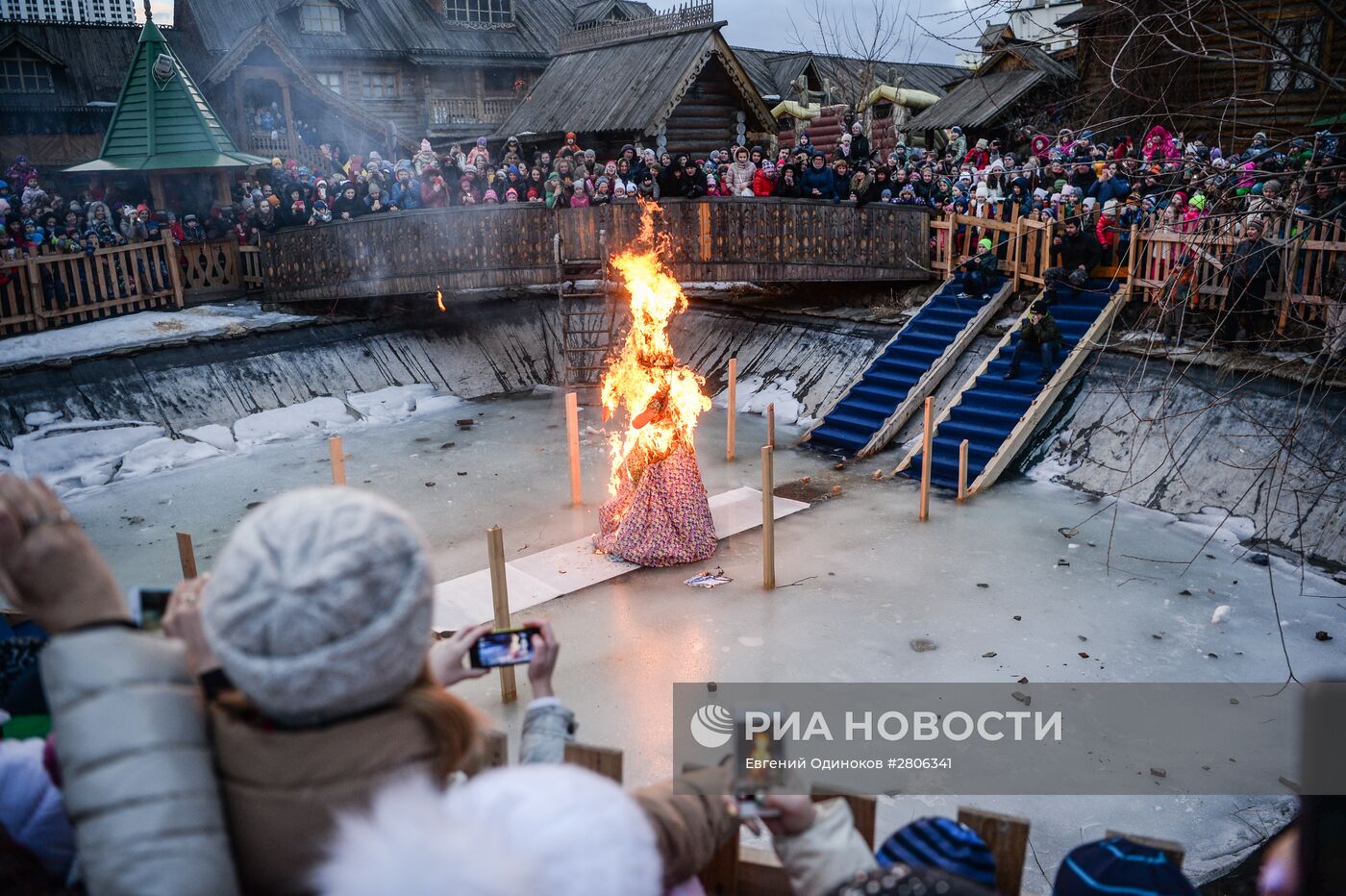 Масленичные гуляния в Москве