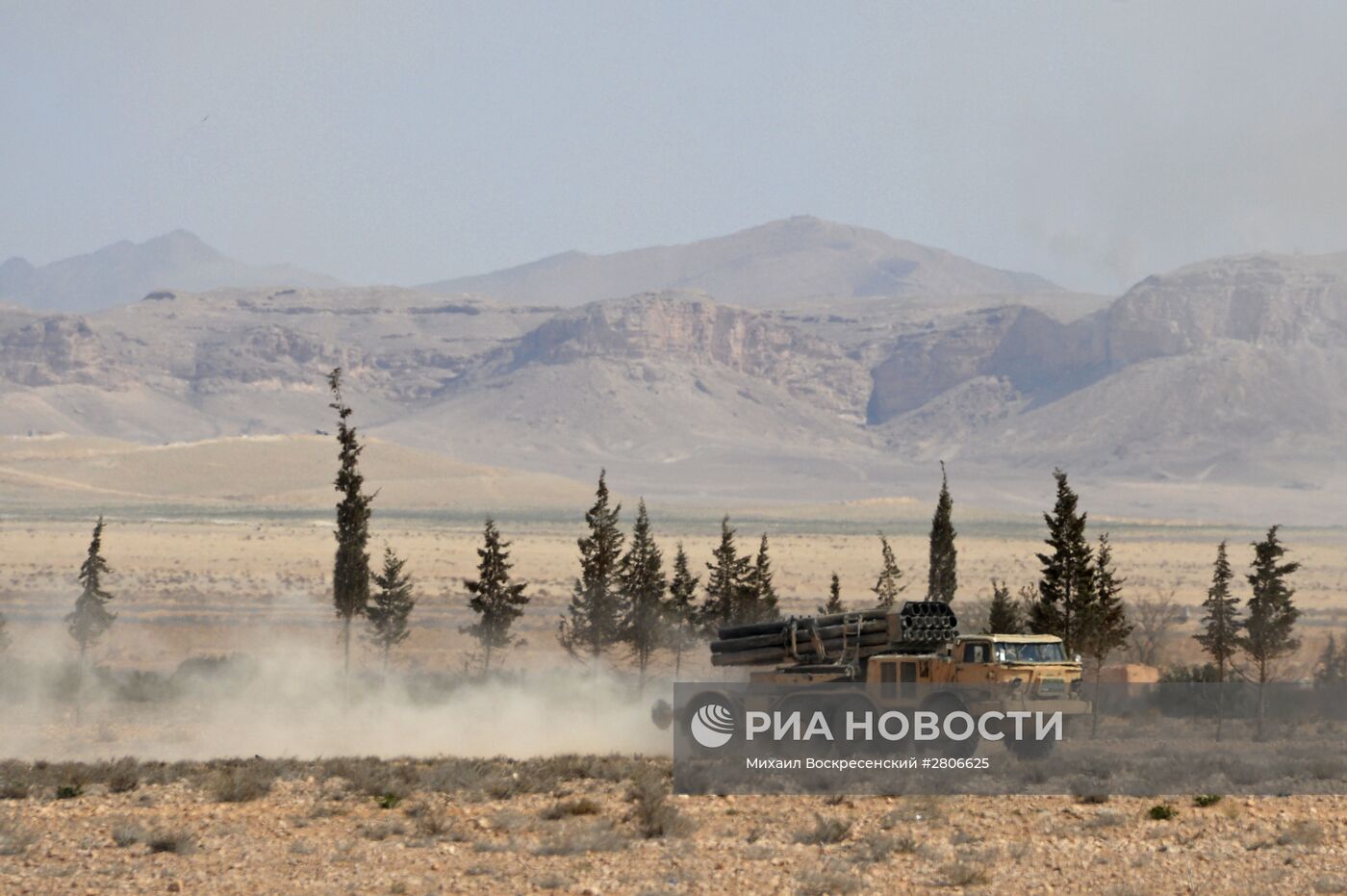 Боевые действия сирийской армии в окрестностях Пальмиры