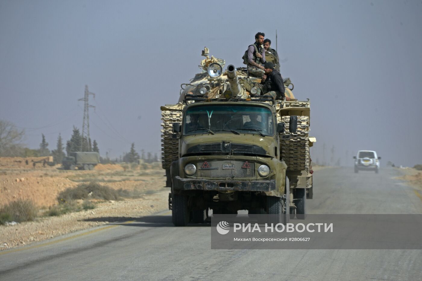 Боевые действия сирийской армии в окрестностях Пальмиры