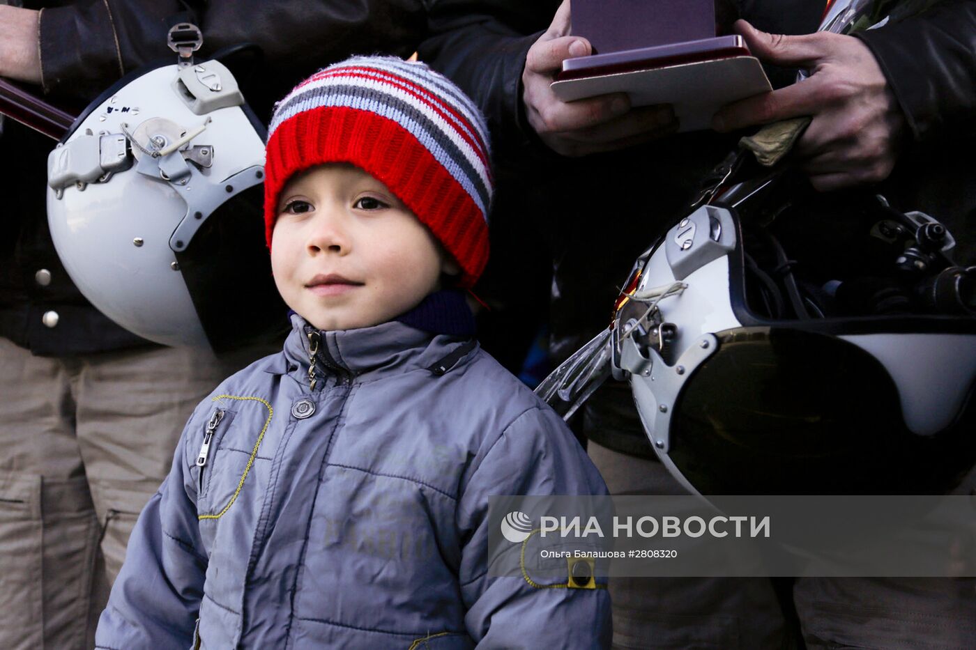 Торжественная встреча российских самолетов с авиабазы Хмеймим в Приморско-Ахтарске