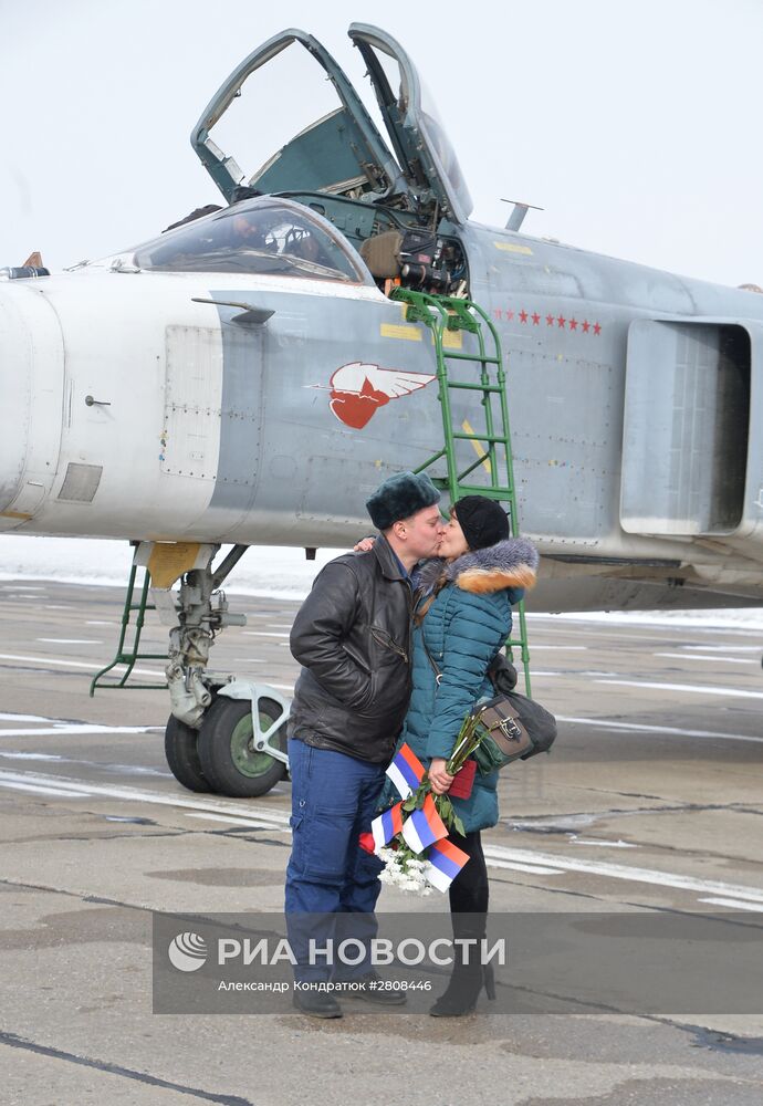 В Челябинскую область вернулись с авиабазы Хмеймим в Сирии три бомбардировщика Су-24М