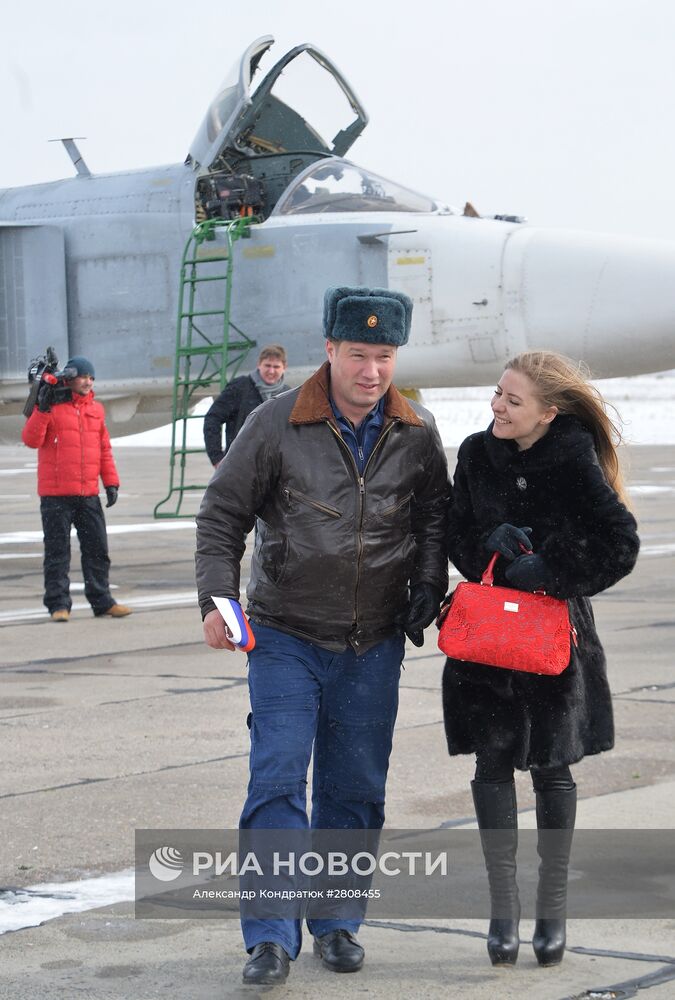 В Челябинскую область вернулисприлетели три бомбардировщика Су-24М