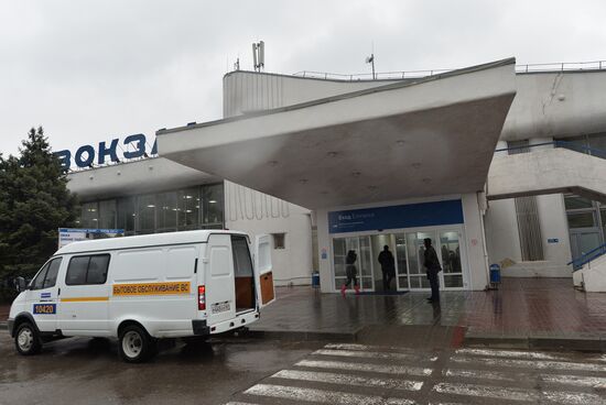 Пассажирский самолет Boeing-737-800 разбился при посадке в аэропорту Ростова-на-Дону