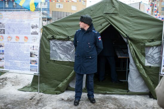 Акция "Служба по контракту — твой выбор" в Омске